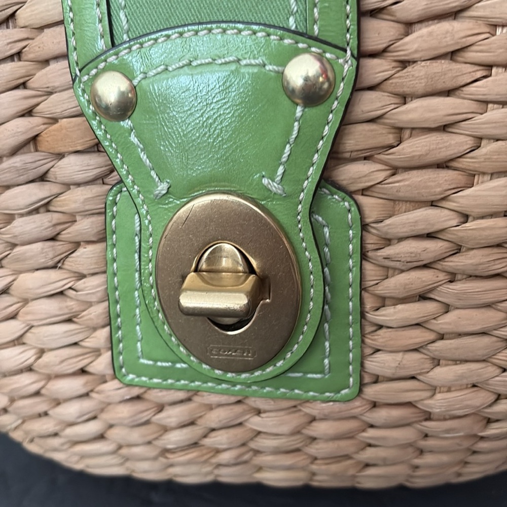 Limited Edition Coach Legacy straw leather handbag large like new condition - Picture 2 of 12